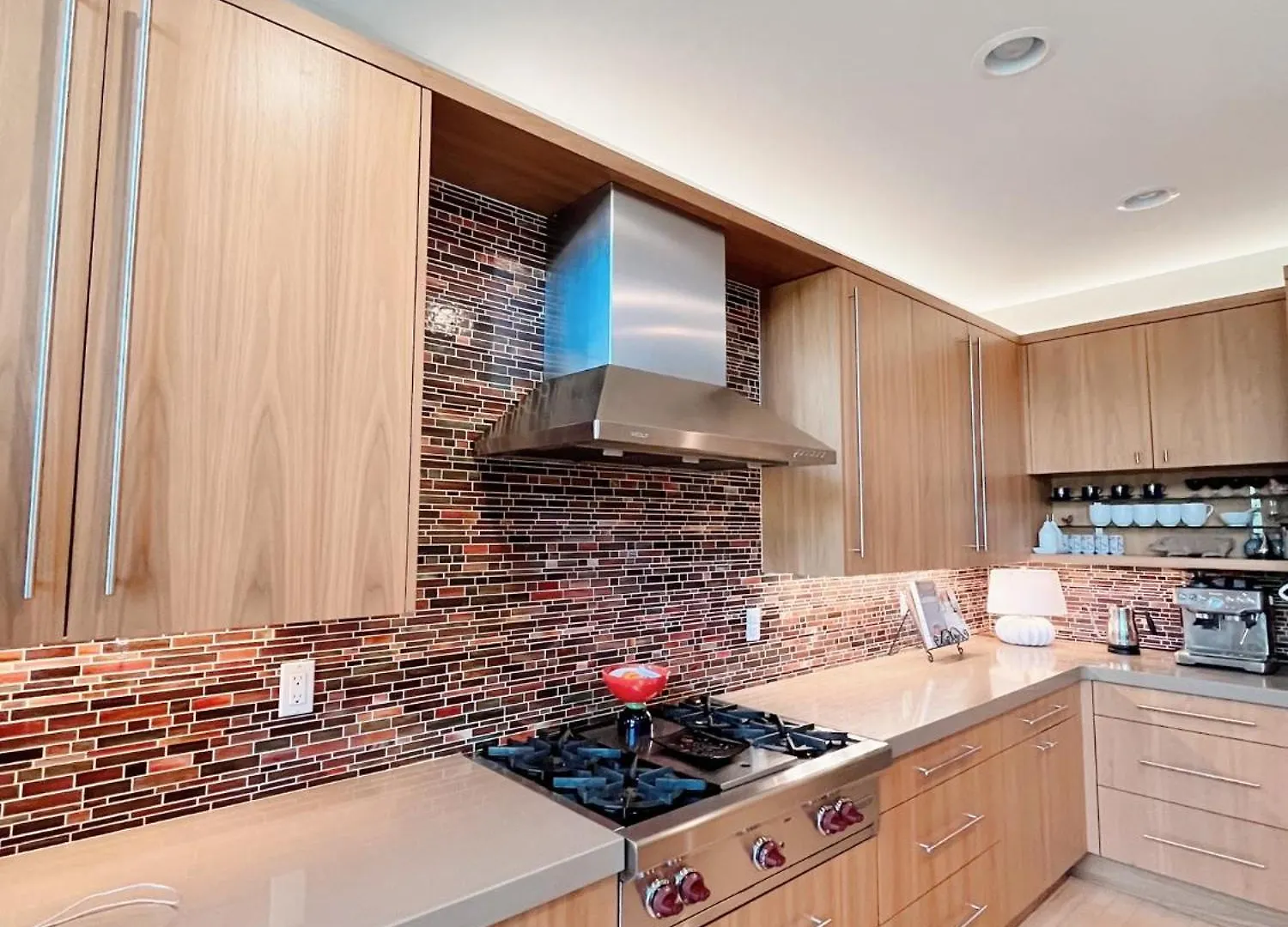 Luxe 4 Bed 5 Bath With Parking Walk To Capitol, Convention Center, Museums And Shops Villa Denver