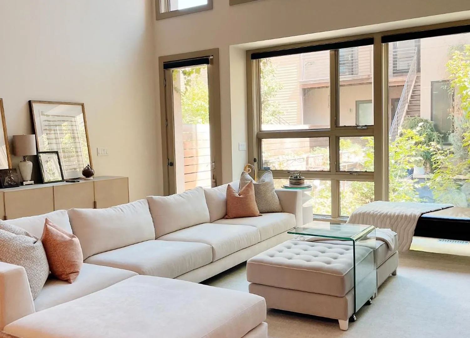 Luxe 4 Bed 5 Bath With Parking Walk To Capitol, Convention Center, Museums And Shops Villa Denver United States